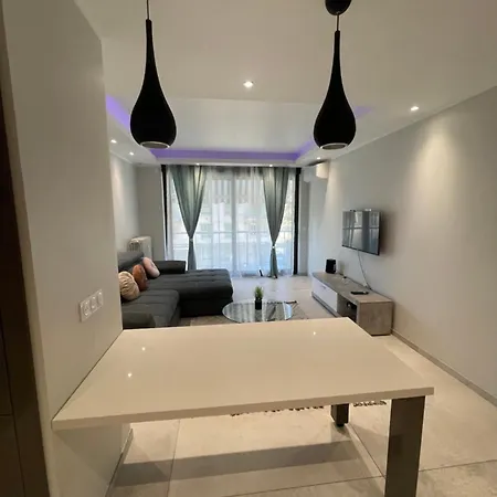Le Royal Queen - Centre-ville - Climatisation Apartment